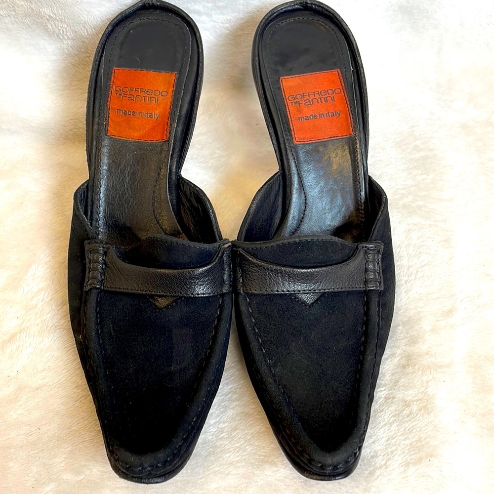 Goffredo Fantini suede mules
